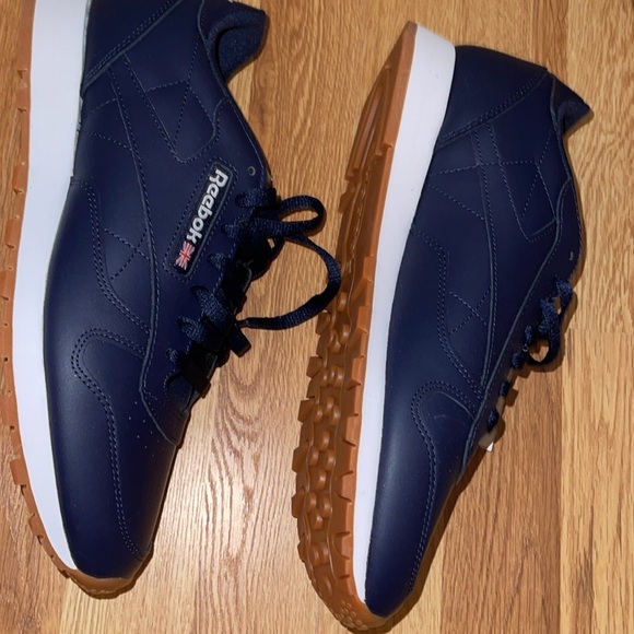 Reebok’s Navy Blue Sz 10.5 - Picture 2 of 4